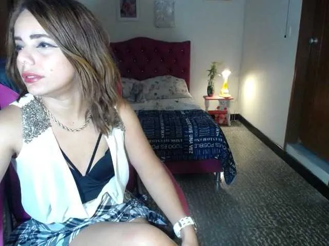 Live sex webcam photo for danielle-rose #290495901