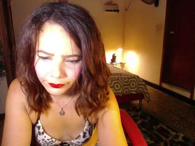 Live sex webcam photo for danielle-rose #292775002