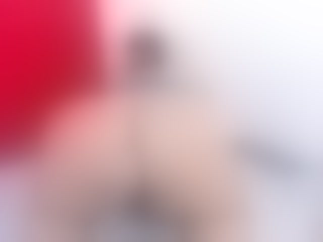 Live sex webcam photo for daniikbig #294175923