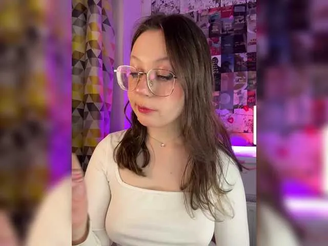 Live sex webcam photo for danilka128 #290489756