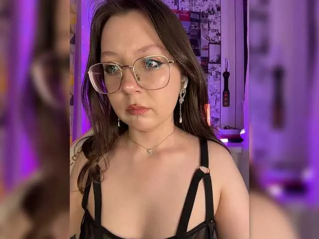 Live sex webcam photo for danilka128 #290678569