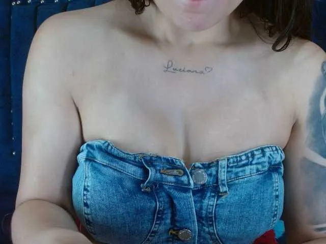 Live sex webcam photo for danilopezxxx #292142376