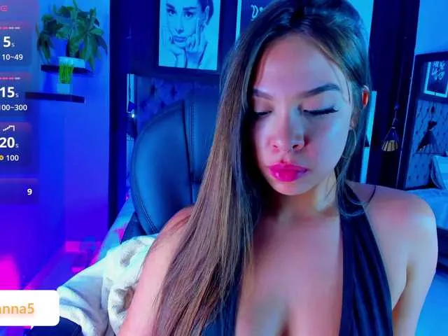 Live sex webcam photo for danna-roldann