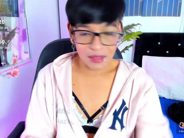 Live sex webcam photo for danny-hot-- #290563806