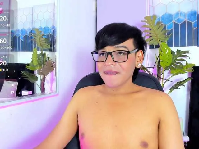 Live sex webcam photo for danny-hot-- #290578002