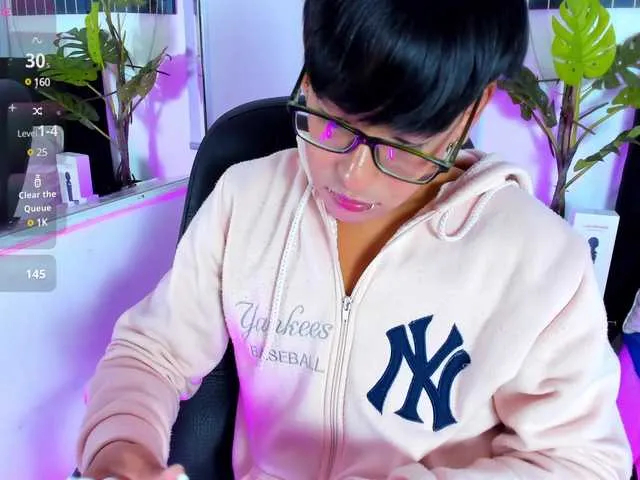 Live sex webcam photo for danny-hot-- #290610396