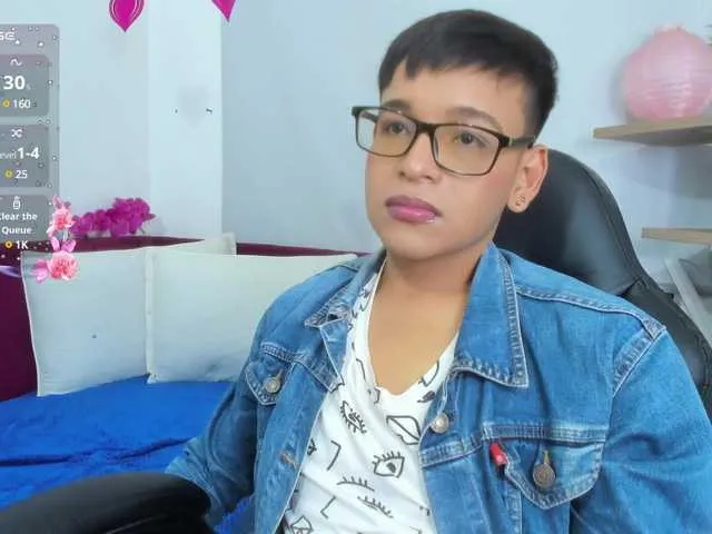 Live sex webcam photo for danny-hot-- #290816409