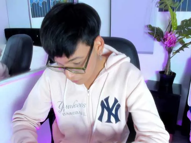 Live sex webcam photo for danny-hot-- #290980743