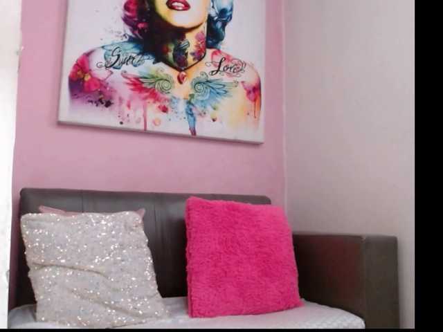 Live sex webcam photo for dany-meraky #292042399