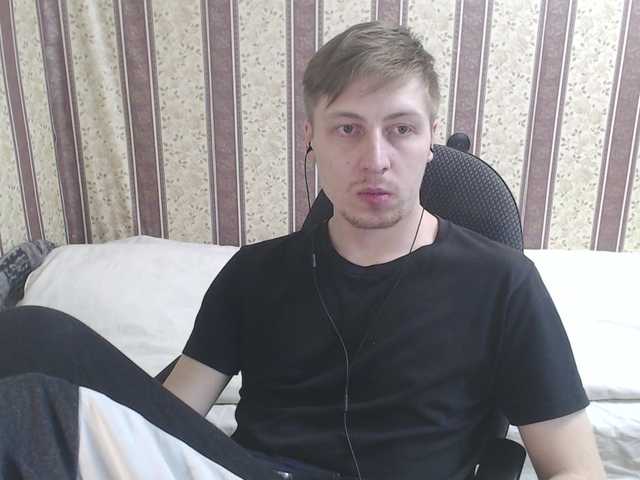 Live sex webcam photo for darienlarge #290726122