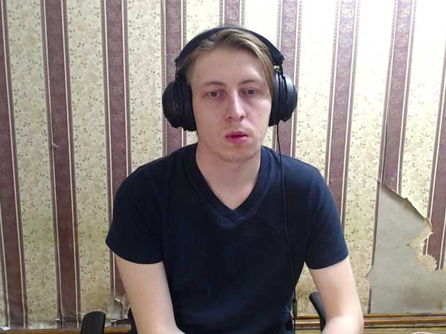 Live sex webcam photo for darienlarge #291642755