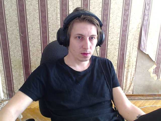 Live sex webcam photo for darienlarge #291947582