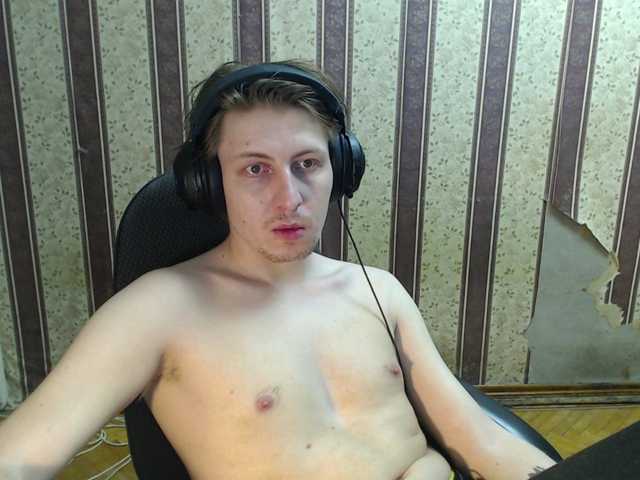 Live sex webcam photo for darienlarge #291981959