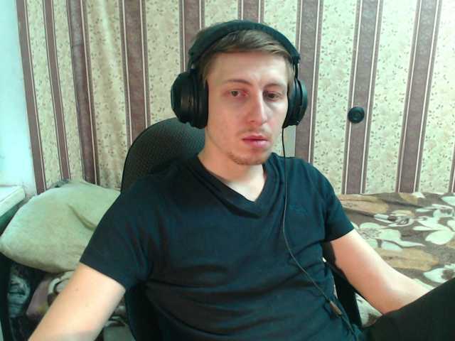 Live sex webcam photo for darienlarge #292189257