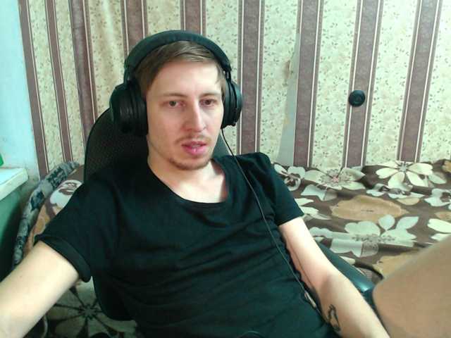 Live sex webcam photo for darienlarge #292241430