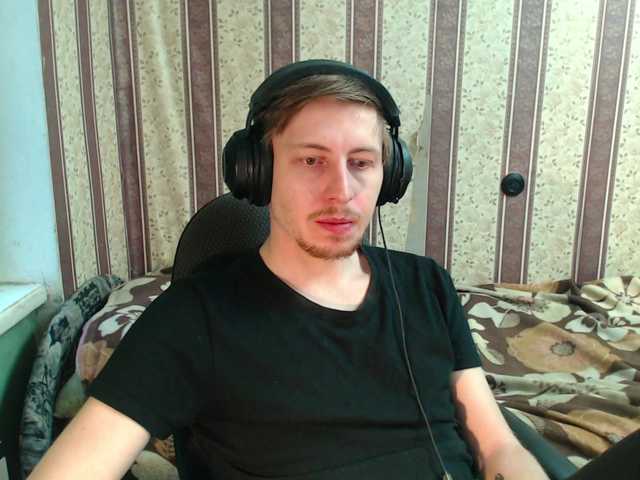 Live sex webcam photo for darienlarge #292268233