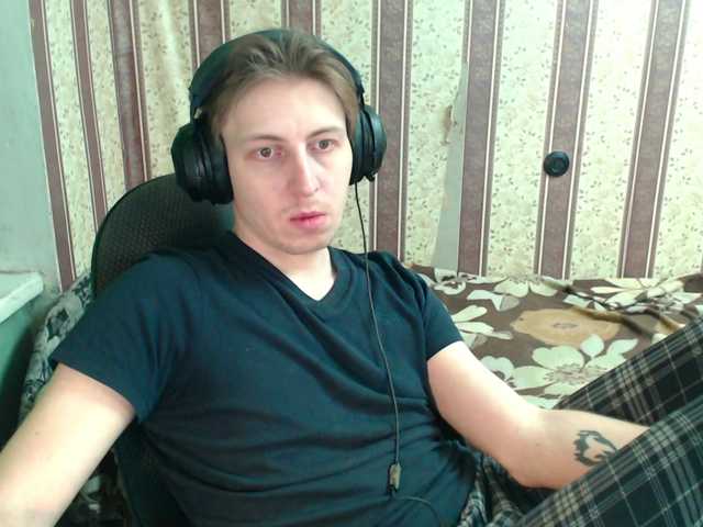 Live sex webcam photo for darienlarge #292296503