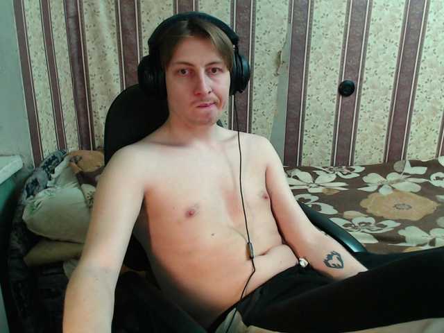 Live sex webcam photo for darienlarge #292424635