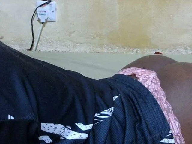 Live sex webcam photo for dark-princess1 #291776138