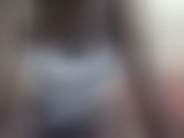 Live sex webcam photo for dark-princess1 #292375732
