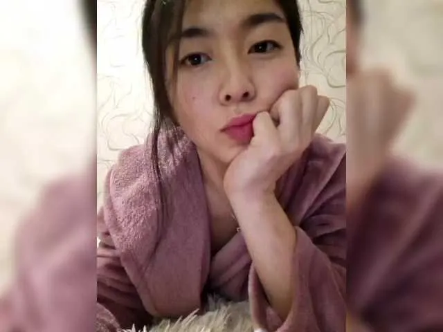 Live sex webcam photo for dasha922 #292185794