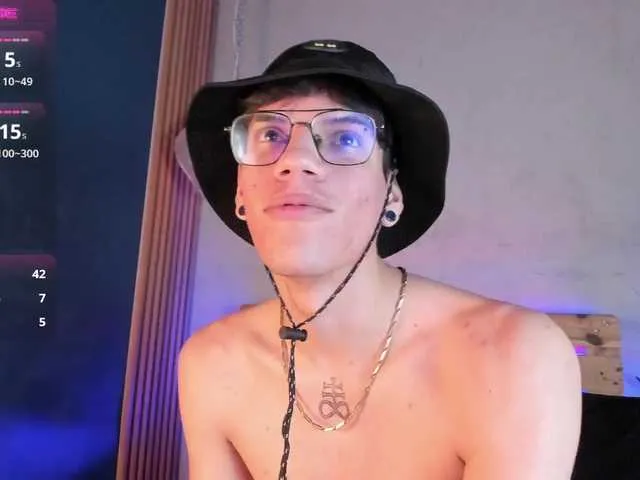 Live sex webcam photo for david-huge #290950822