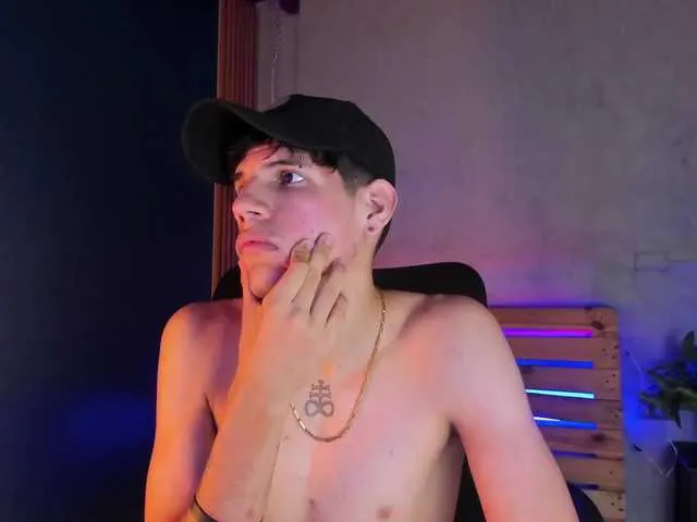 Live sex webcam photo for david-huge #291035716