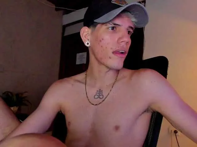 Live sex webcam photo for david-huge #291648011