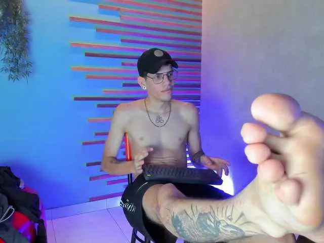Live sex webcam photo for david-huge #292096621