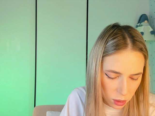 Live sex webcam photo for dawns-on #290426696