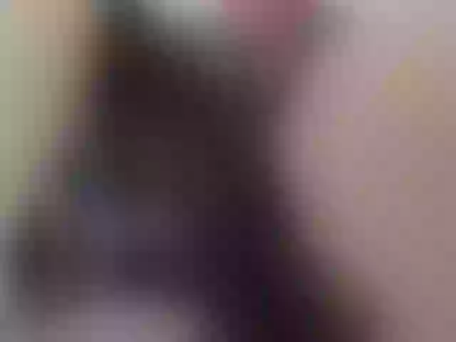 Live sex webcam photo for deeluna #291021458