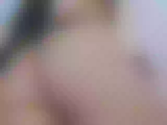 Live sex webcam photo for deeluna #291978946
