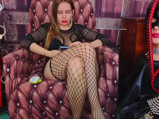 Live sex webcam photo for deluxekinky #292514087