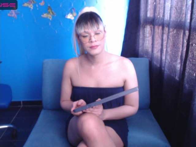 Live sex webcam photo for dely-many7777 #275615169