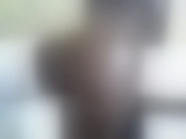 Live sex webcam photo for desirdoll23 #293274178