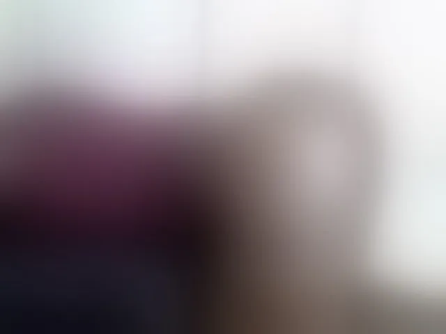 Live sex webcam photo for desirdoll23 #293427785