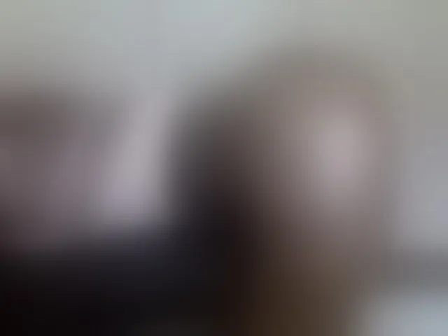 Live sex webcam photo for desirdoll23 #293449793