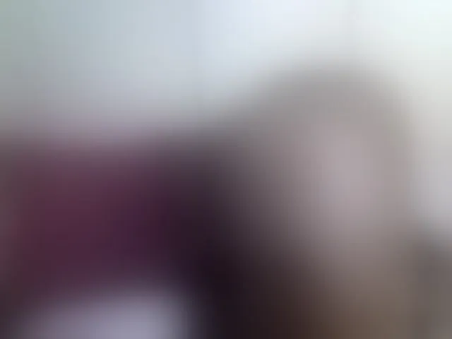 Live sex webcam photo for desirdoll23 #293636219