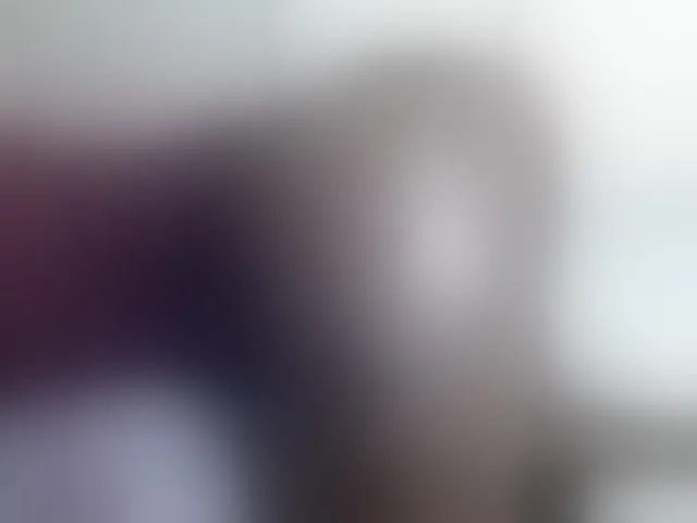 Live sex webcam photo for desirdoll23 #293695375