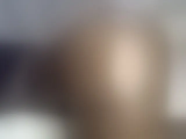 Live sex webcam photo for desirdoll23 #293845894