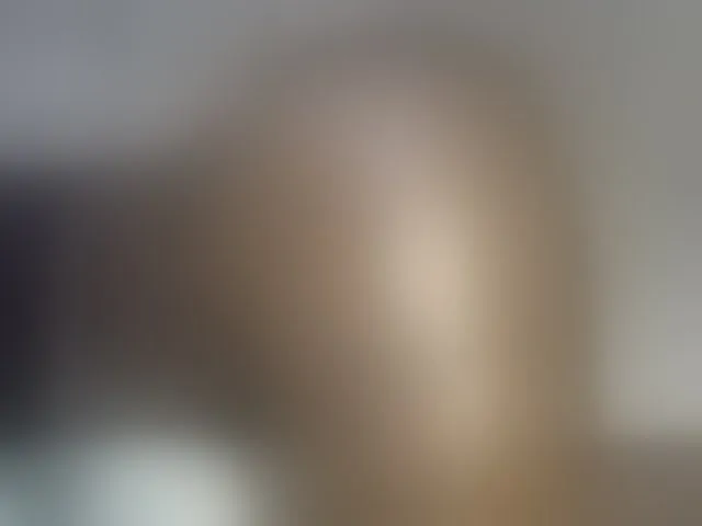 Live sex webcam photo for desirdoll23 #293890901