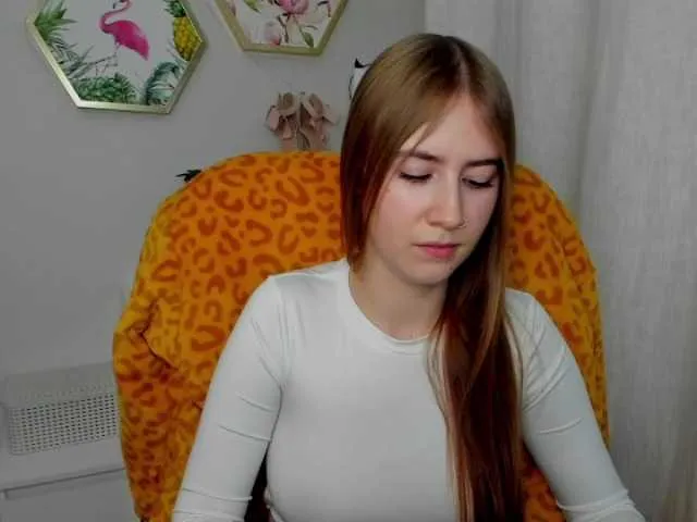 Live sex webcam photo for desireMegan #276966720