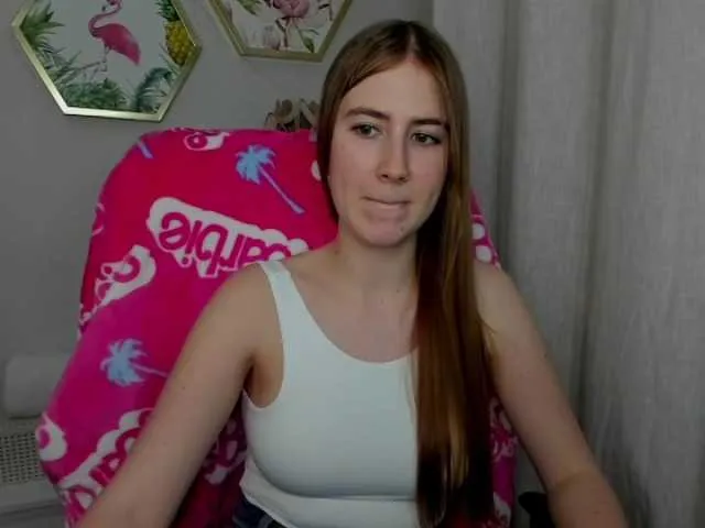 Live sex webcam photo for desireMegan #277071582