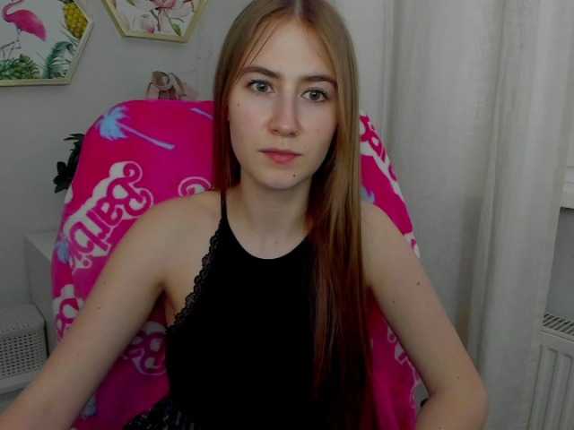 Live sex webcam photo for desireMegan #277325092