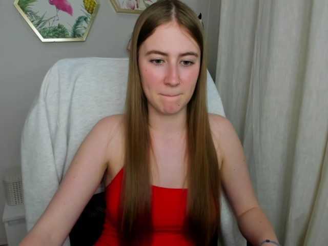 Live sex webcam photo for desireMegan #277862462