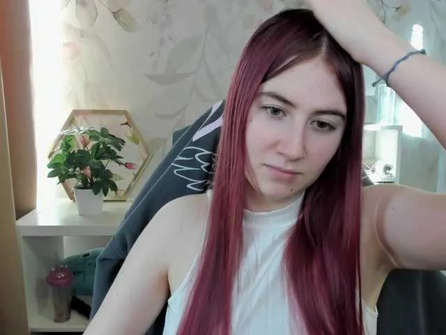 Live sex webcam photo for desireMegan #290321836