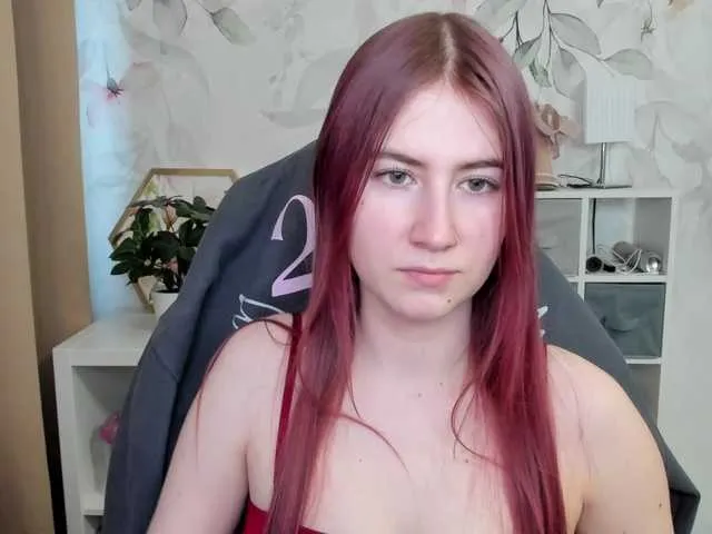 Live sex webcam photo for desireMegan #290346540