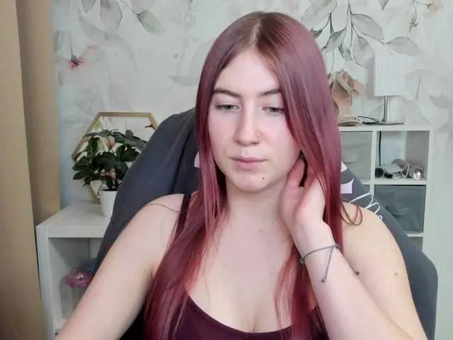 Live sex webcam photo for desireMegan #290358584