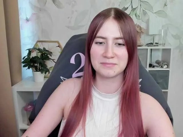 Live sex webcam photo for desireMegan #290414341