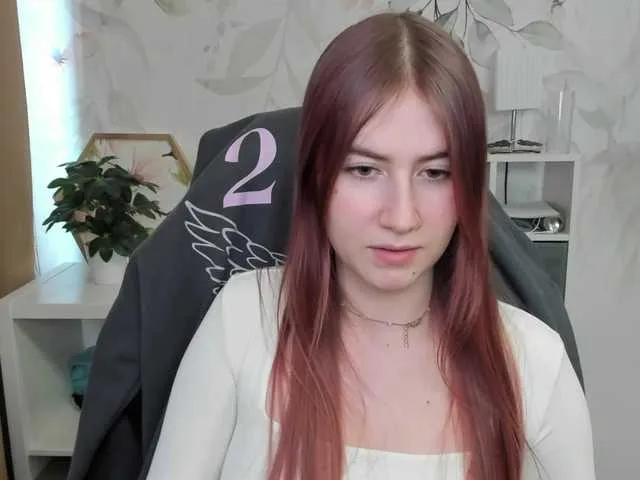 Live sex webcam photo for desireMegan #290465215